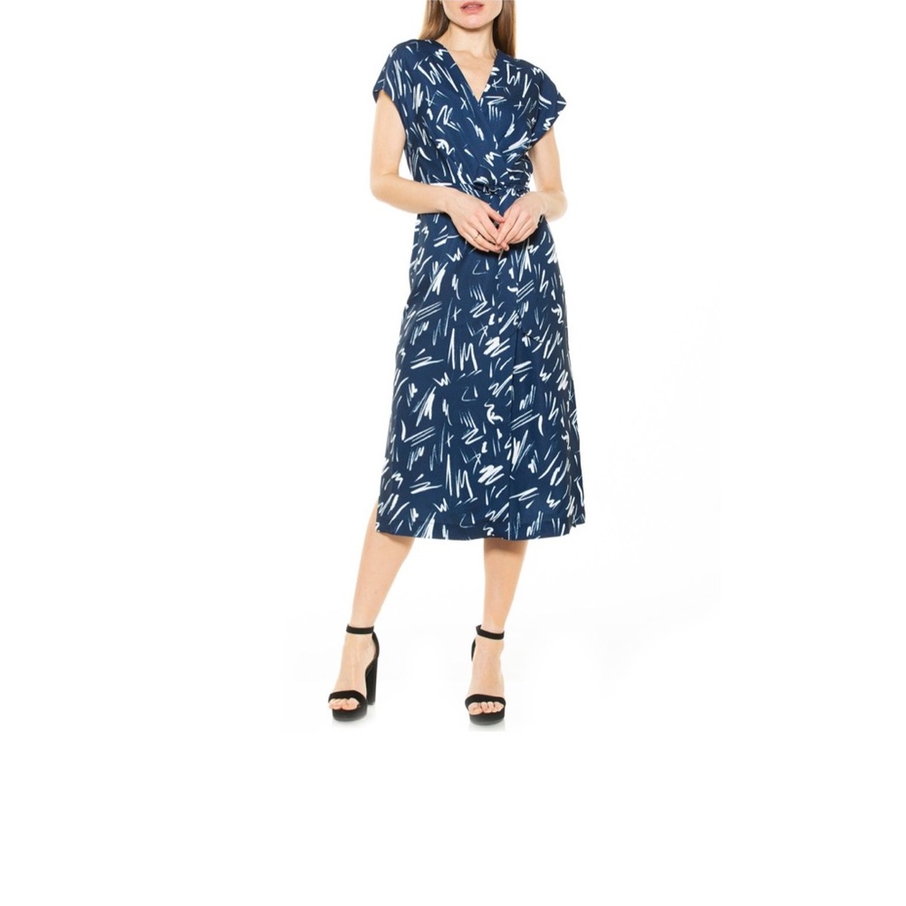 ALEXIA ADMOR
Iris Dropped Shoulder Wrap Midi Dress In Navy Abstract